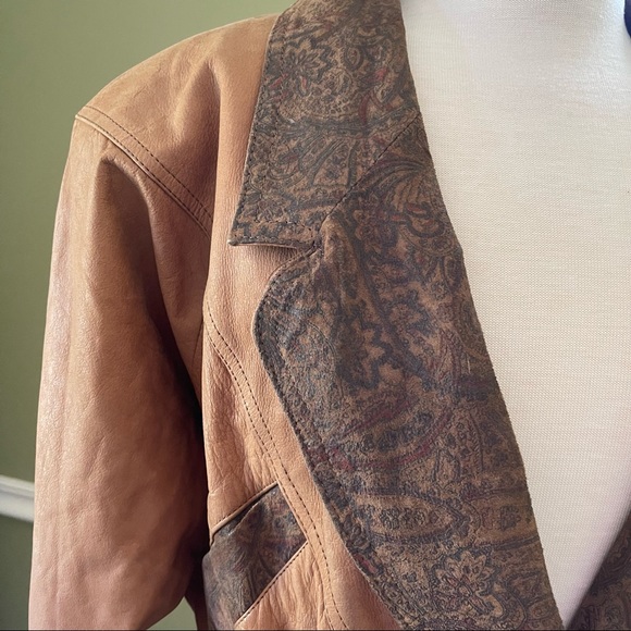 Vintage Winlet Authentic Leather Bomber Jacket - Picture 10 of 14